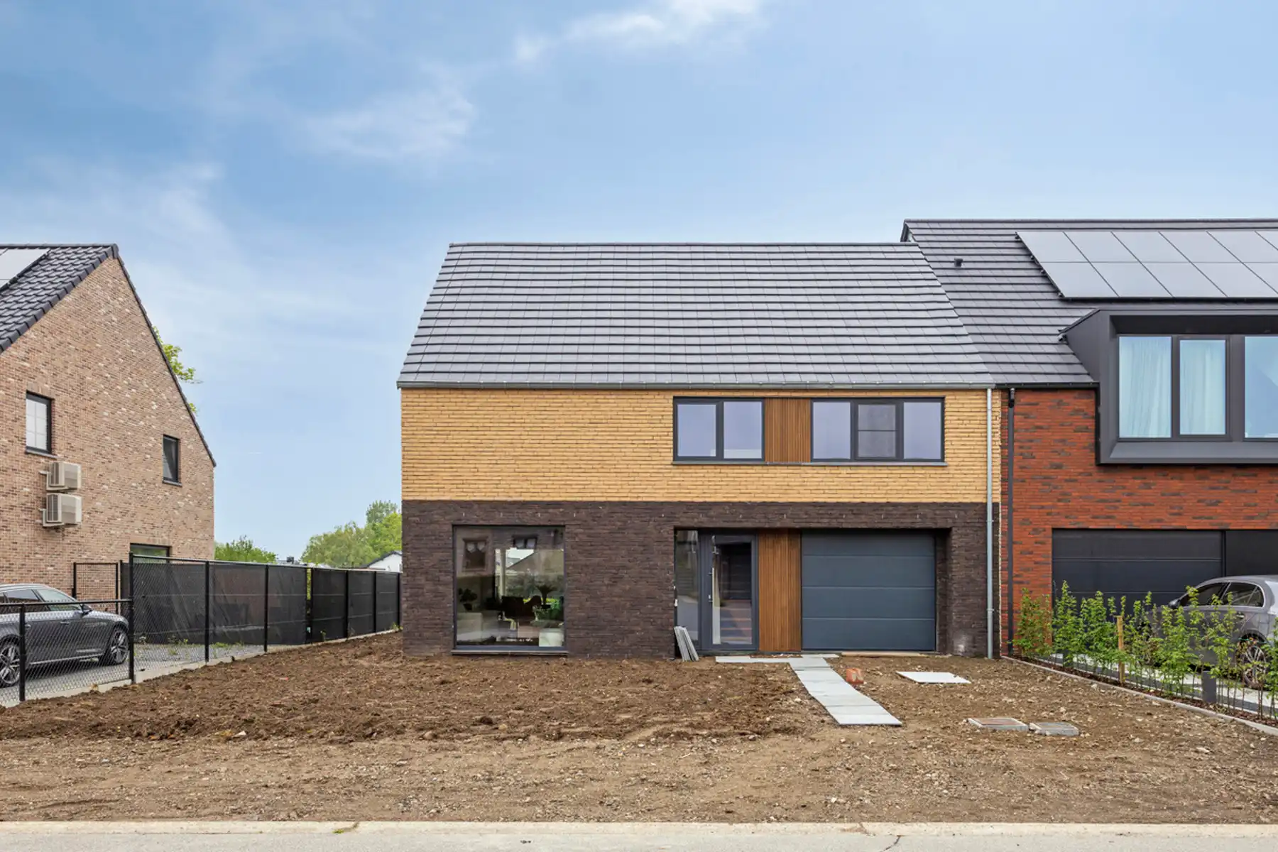 Huis te koop foto {{pictureIndex}}