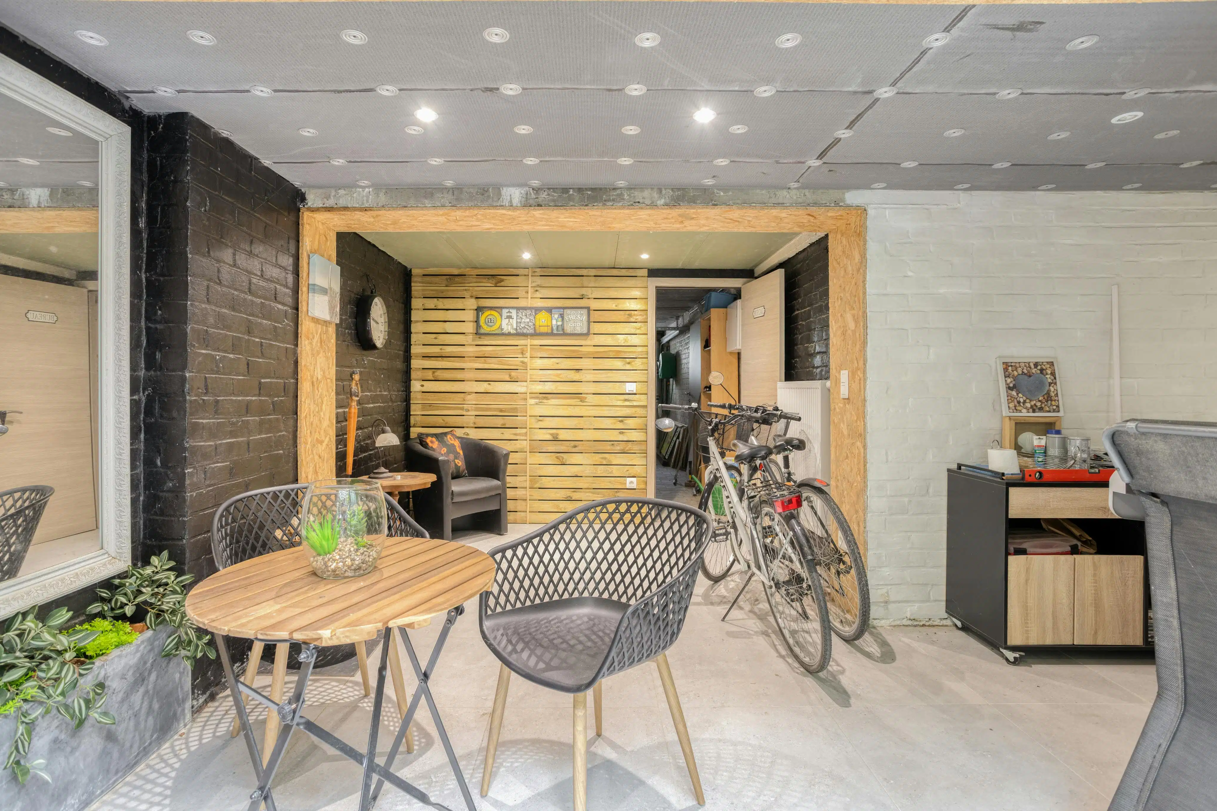 Ruime woning te koop aan de strandwijk van Zeebrugge foto 16