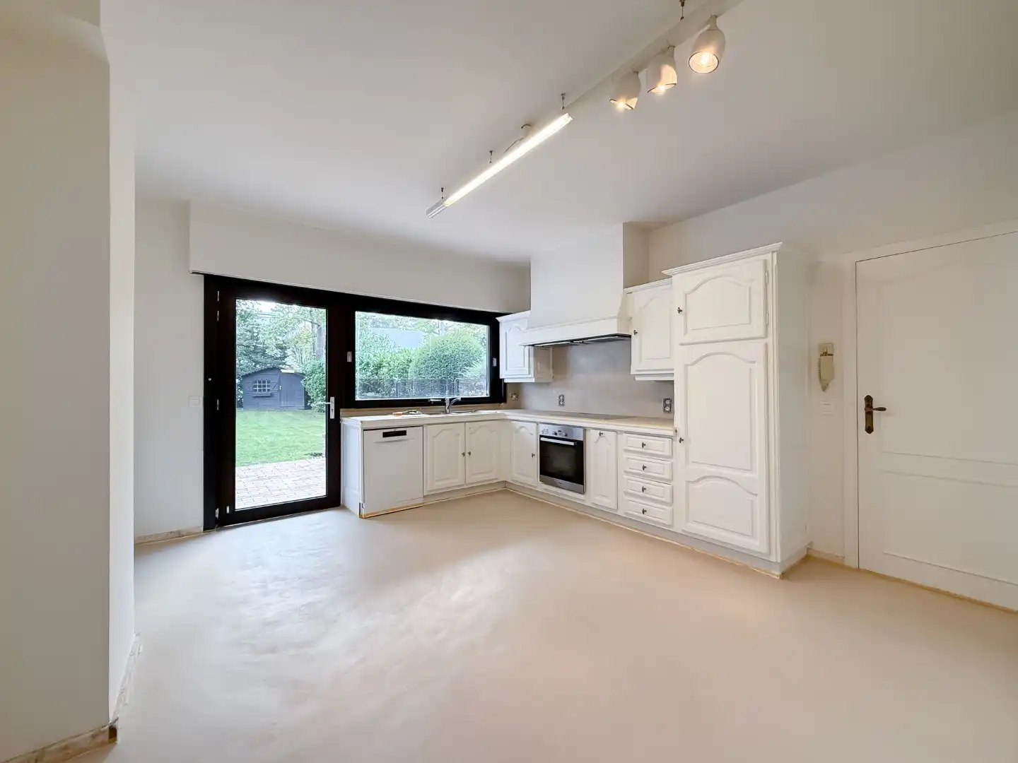 Exclusieve koppelvilla op top locatie nabij het Oosthoekplein en Royal Zoute Tennis Club foto 7