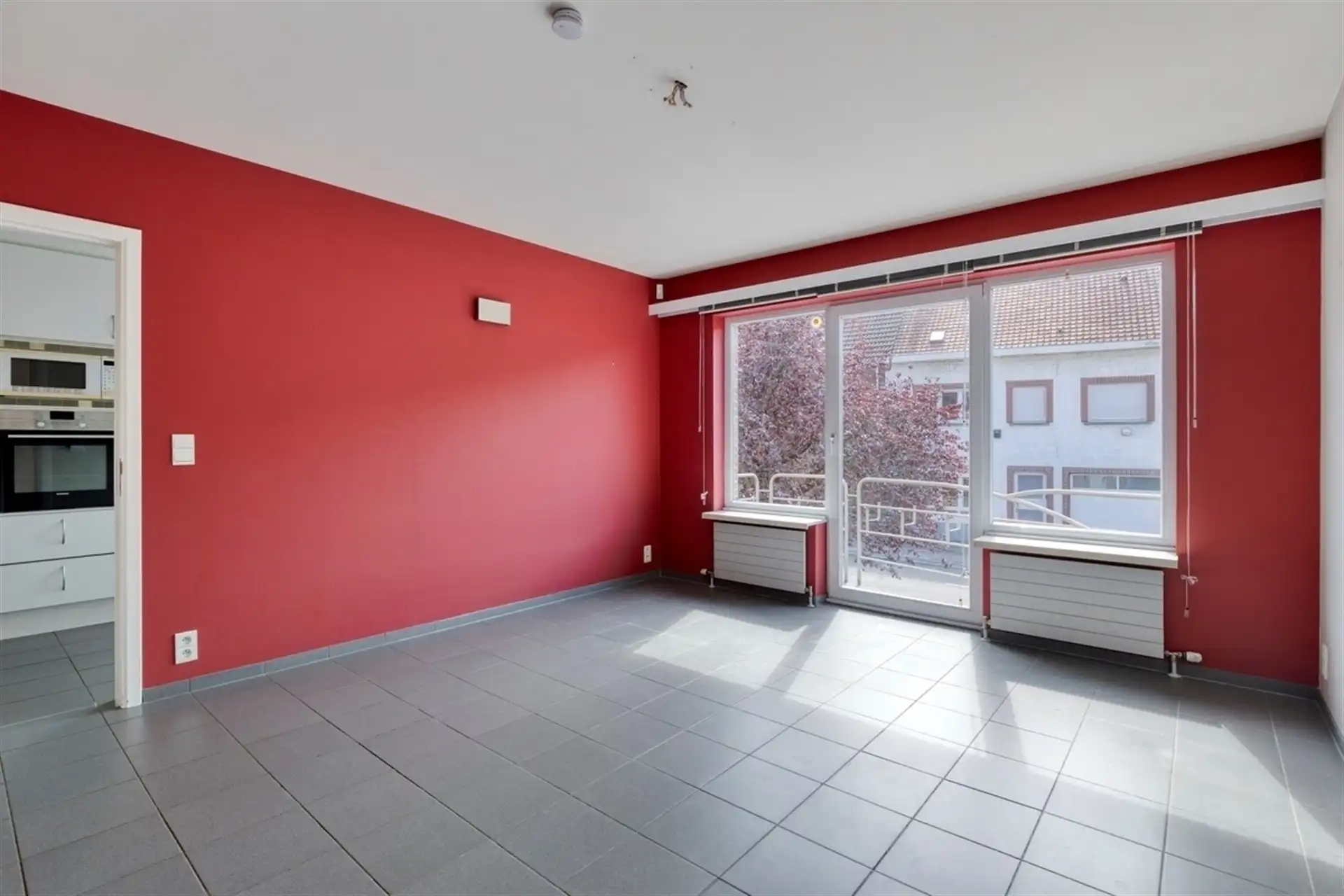 Recente en instapklare villa met 3/4 slaapkamers + bureau foto 11