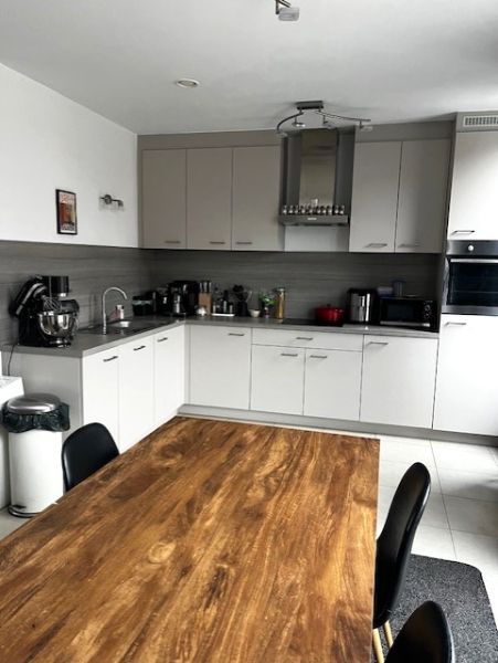 Goedgelegen appartement foto 3
