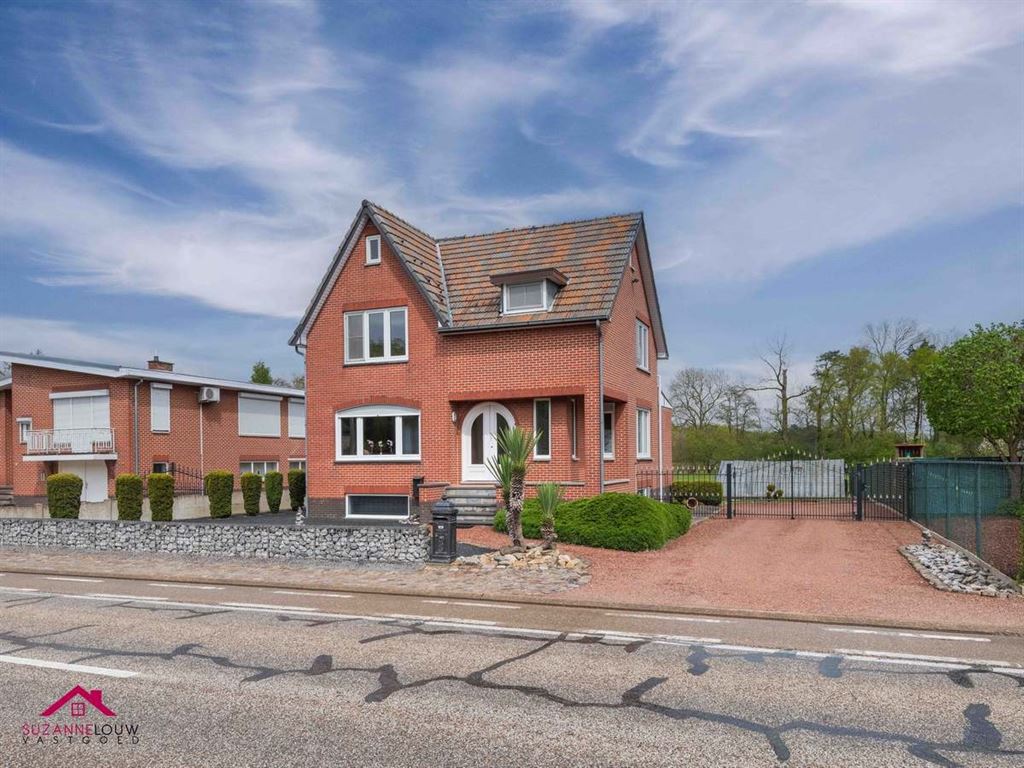 Hoofdfoto van de publicatie: Zeer goed onderhouden vrijstaande woning