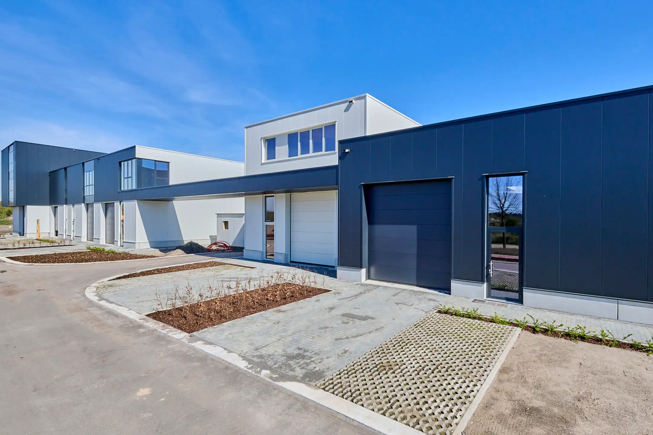 Nieuwbouwproject te Genk - BEDRIJVENPARK KOMPELLAAN foto 5