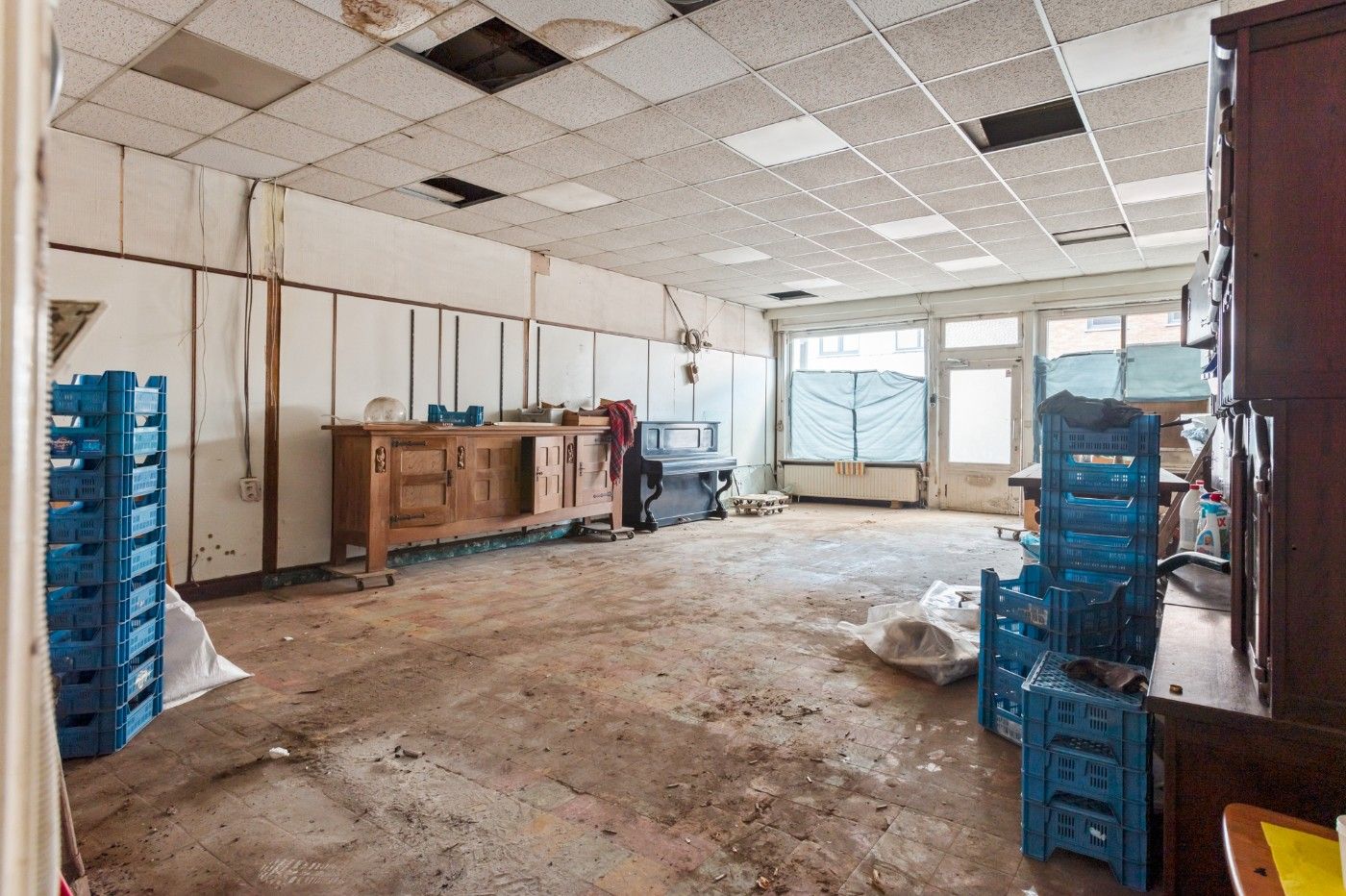 Te renoveren woning met 2 slpk., garage en grote tuin foto 3