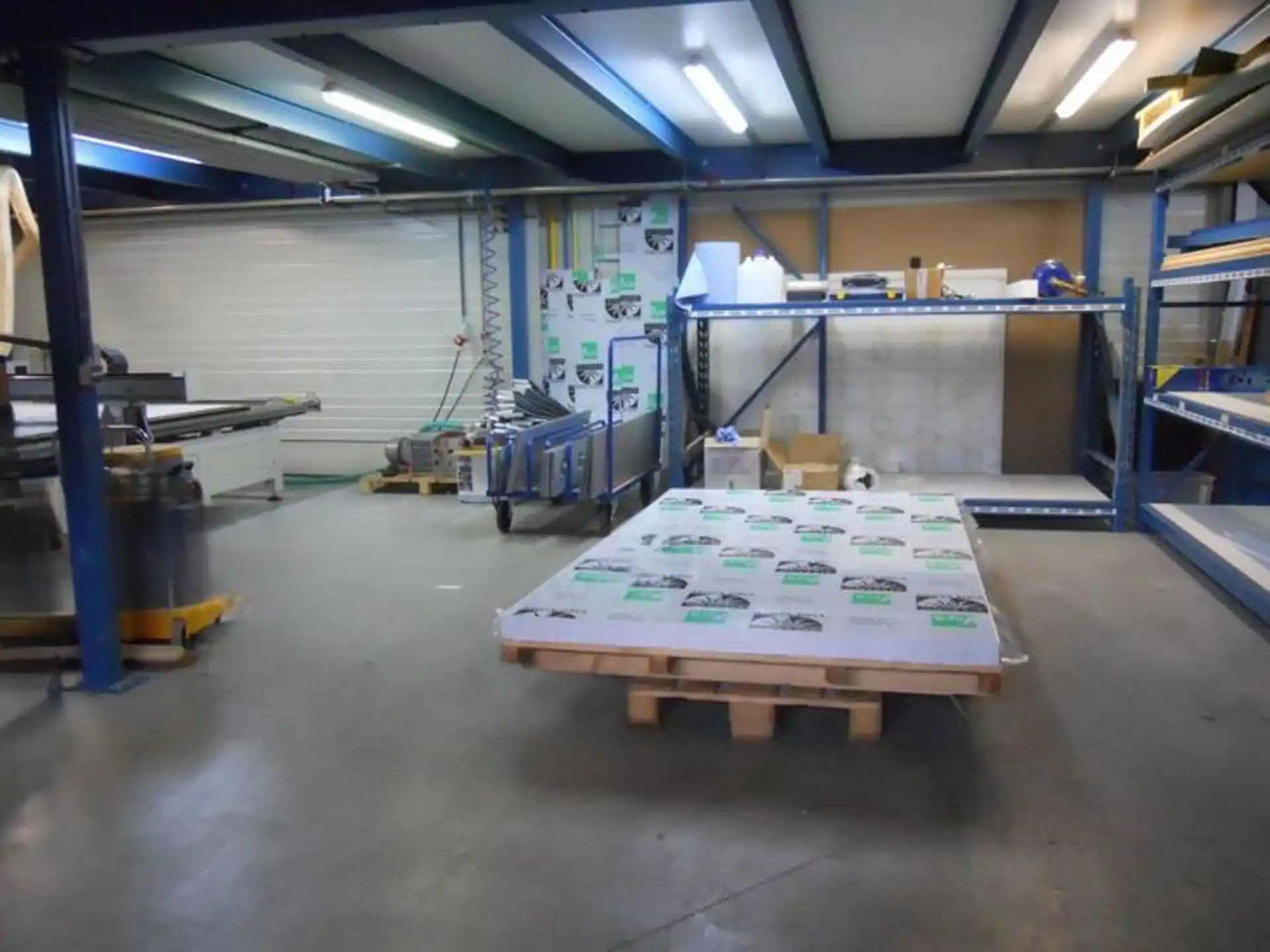 Investeringspand met kantoor- en magazijnruimtes nabij E40 Leuven. foto 5