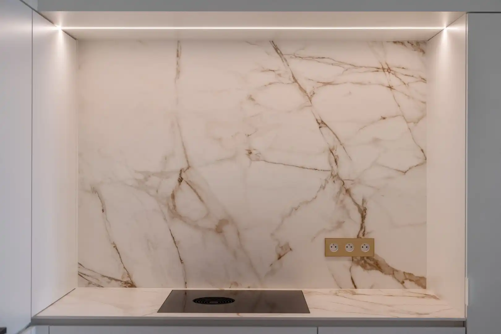 HIGH-END 2 SLPK APP OP CENTRALE LIGGING  foto 13