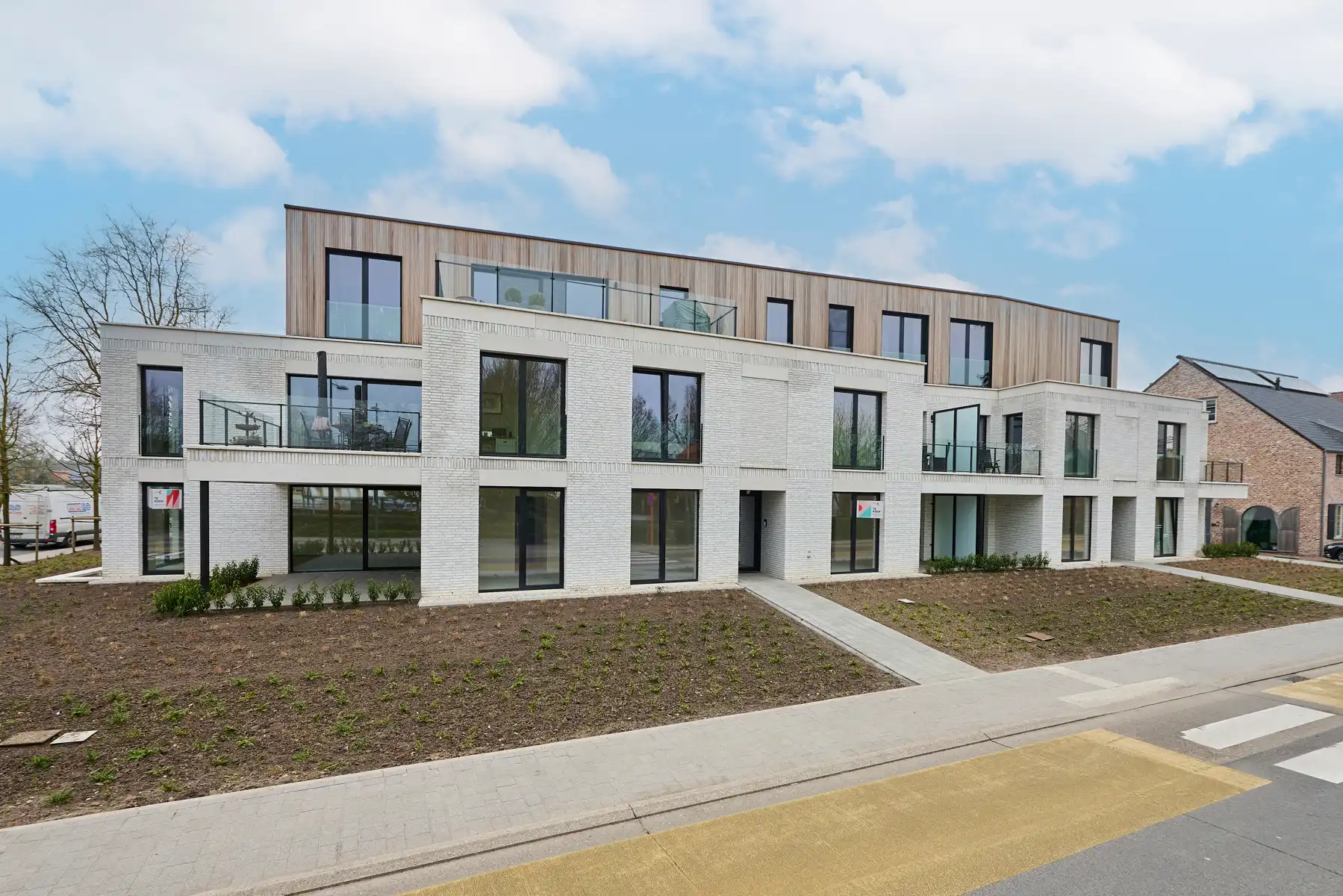 Appartement te koop foto {{pictureIndex}}