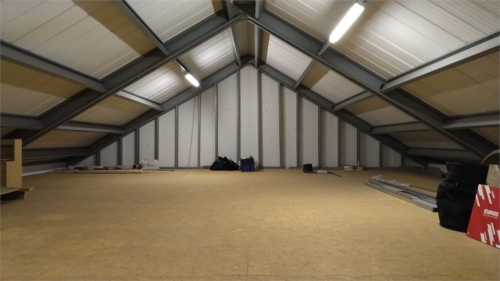 Instapklare woning met 3 slaapkamers en garage (mogelijkheid 5 slaapkamers) foto 15