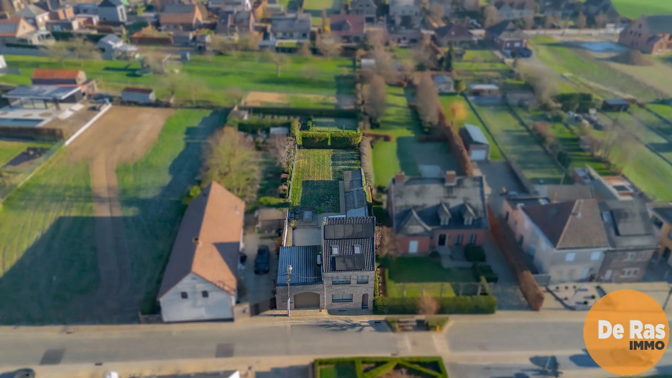 BORSBEKE – Instapklare woning met een prachtige tuin foto 31