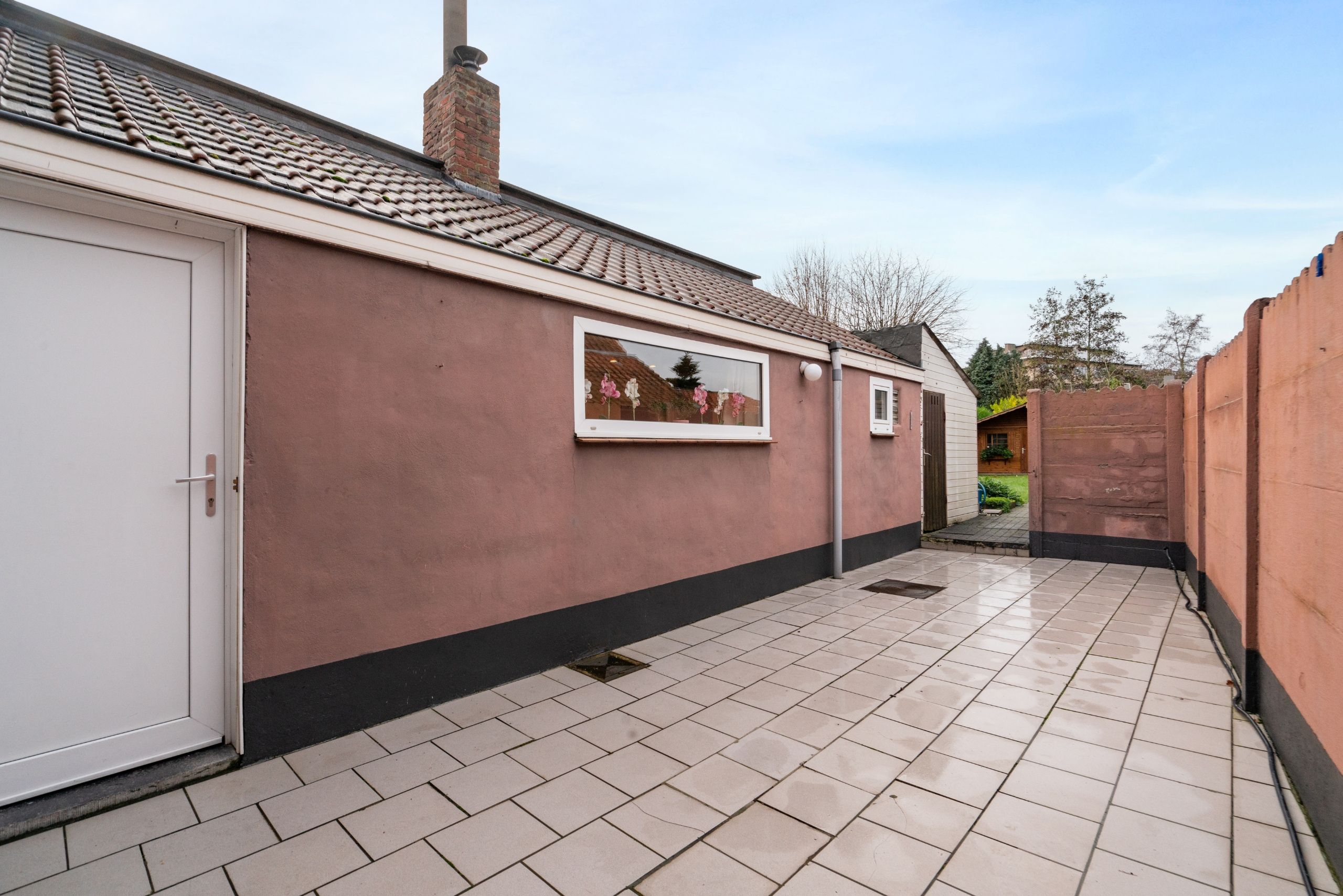 Ruime woning met potentieel in het centrum van Deerlijk foto 9
