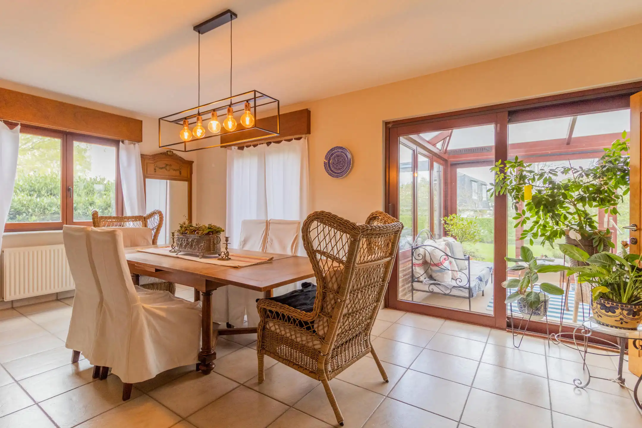 Prachtige woning met 5 slaapkamers foto 9