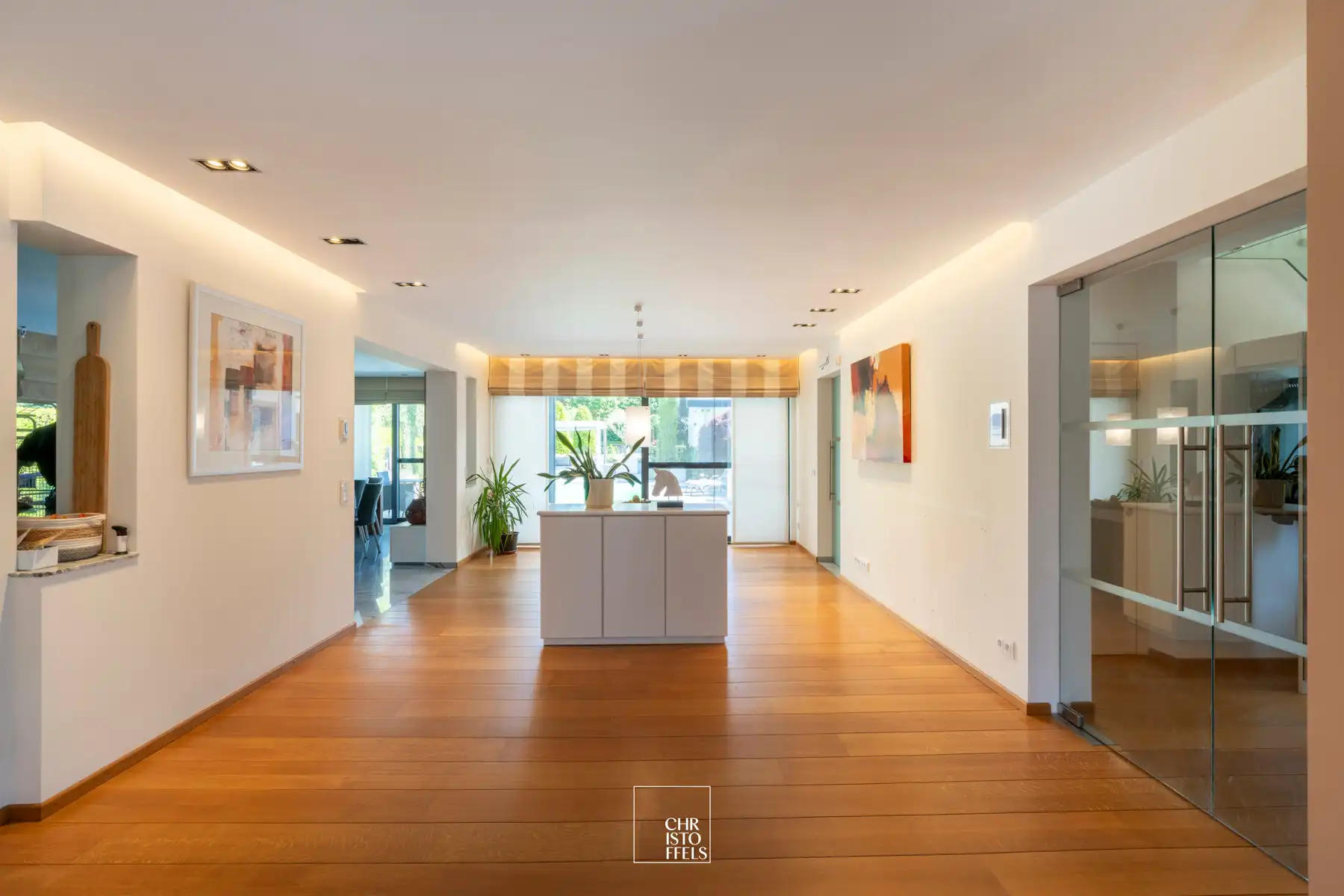 Exclusieve villa (511m²) met buitenzwembad, wellnessruimte en paardenaccommodatie in Lanaken foto 34