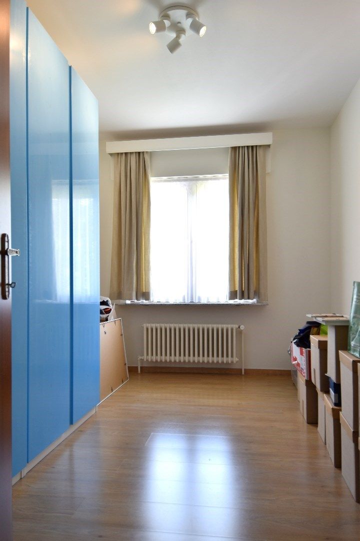 Ruim en gezellig 3-slaapkamerappartement vlakbij Heule-centrum foto 10