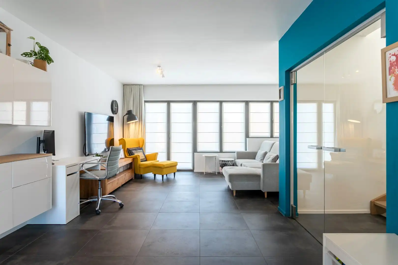 Bel-étage te koop met 3 slpks, terras en garage foto 3