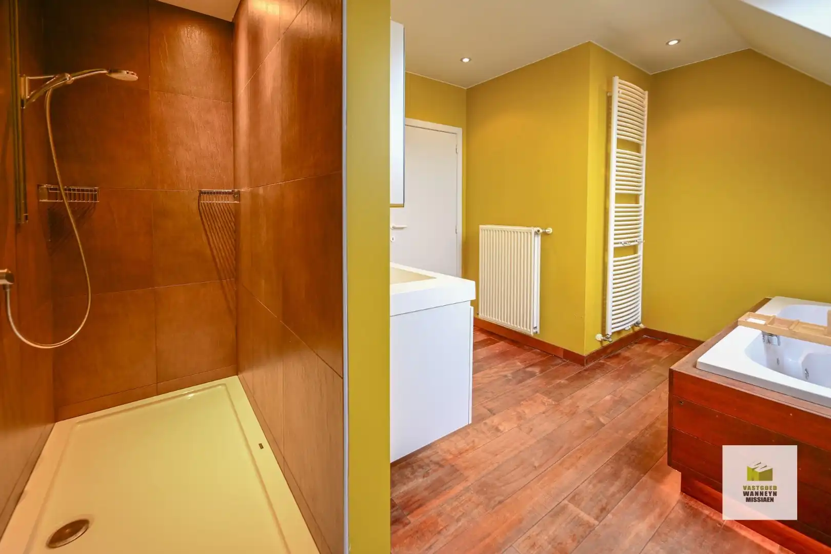 Ruime open bebouwing met 4 slaapkamers en landelijk vergezicht foto 19