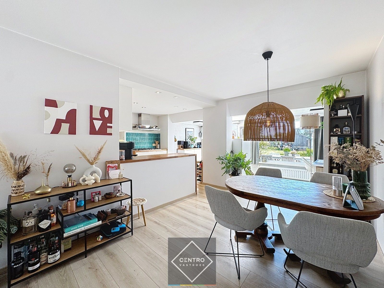 SUPERGEZELLIGE woning met 3 à 4 slpks, garage en LEUKE tuin! foto 4
