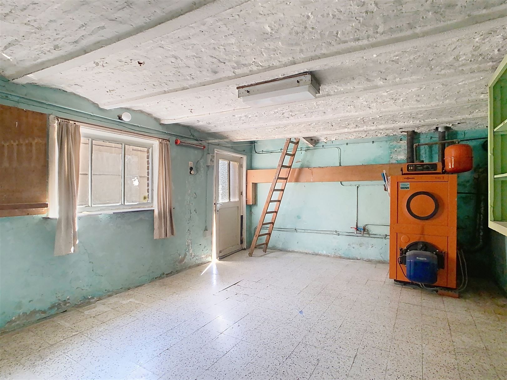 Te renoveren woning, 4 slpks, bijgebouwen, tuin, 9a 71ca  foto 40