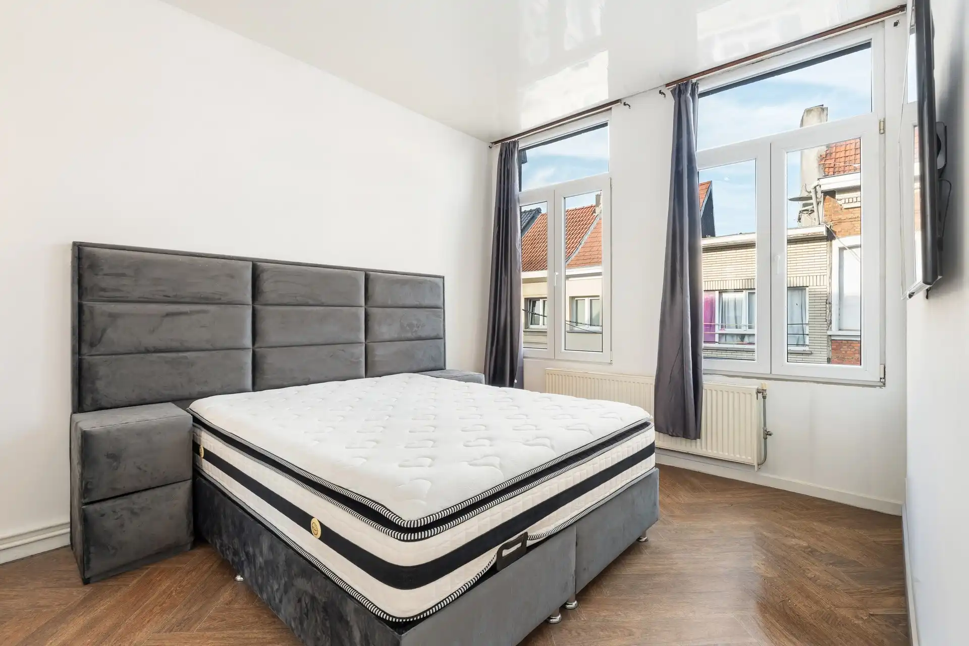Ruime woning met 4 slaapkamers en veel mogelijkheden foto 9