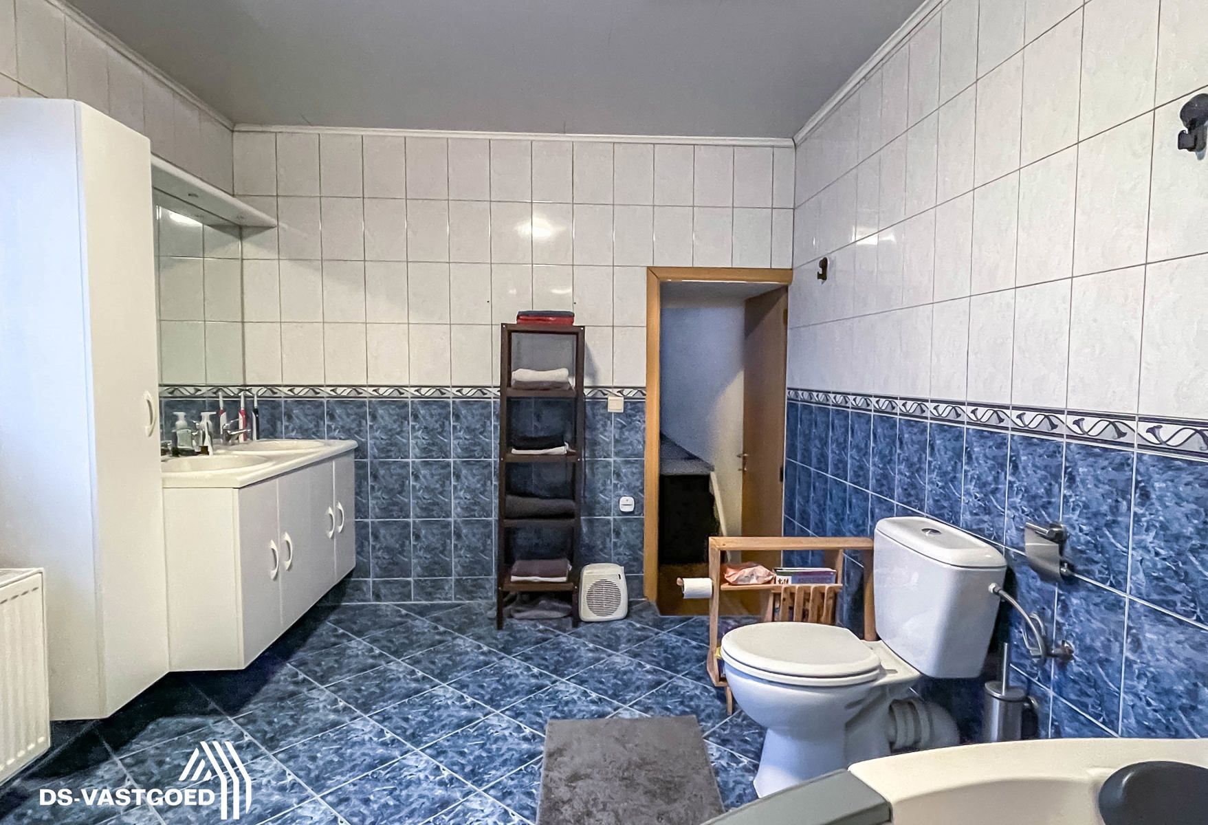 Volledig instapklare woning in hartje Hamme! foto 14