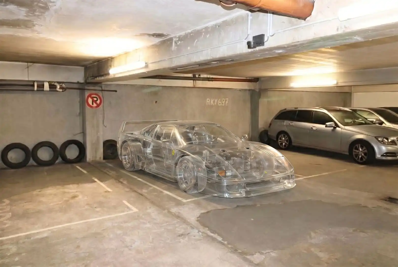 Parking in hartje Antwerpen.  foto 4