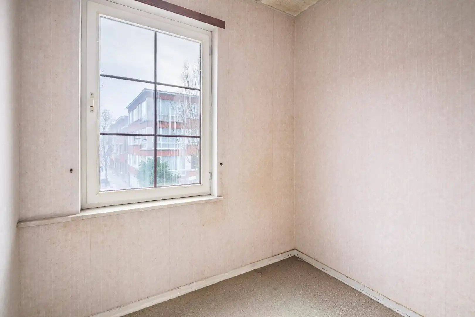 🏡 Charmante te renoveren woning met tuin in het historisch centrum van Merksem foto 22