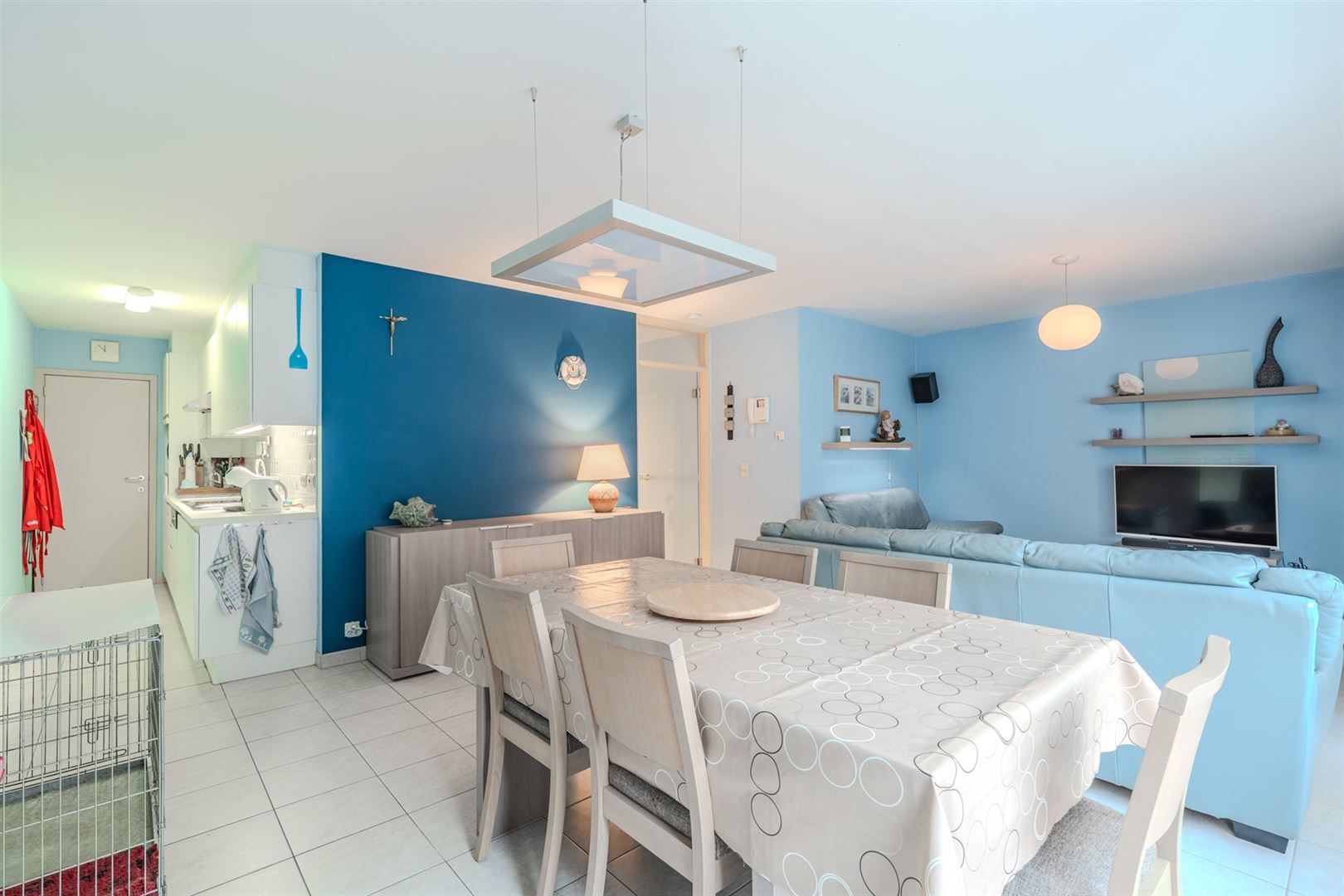 appartement met zonnig terras foto 2