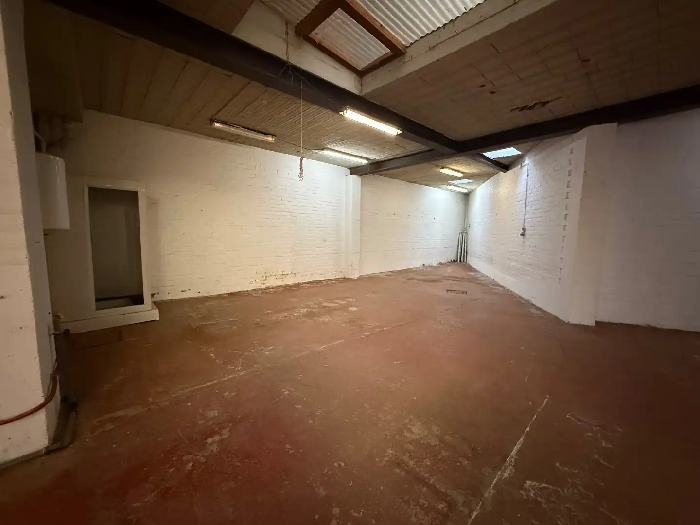 Centraal gelegen polyvalente opslagruimte  te Lier. foto 6