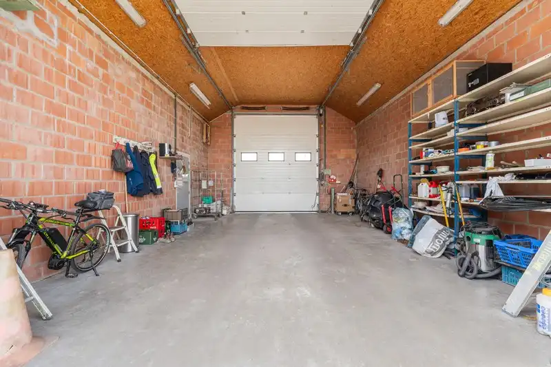 Uitzonderlijke villa-landhuis met bijgebouwen op een prachtig domein. foto 31
