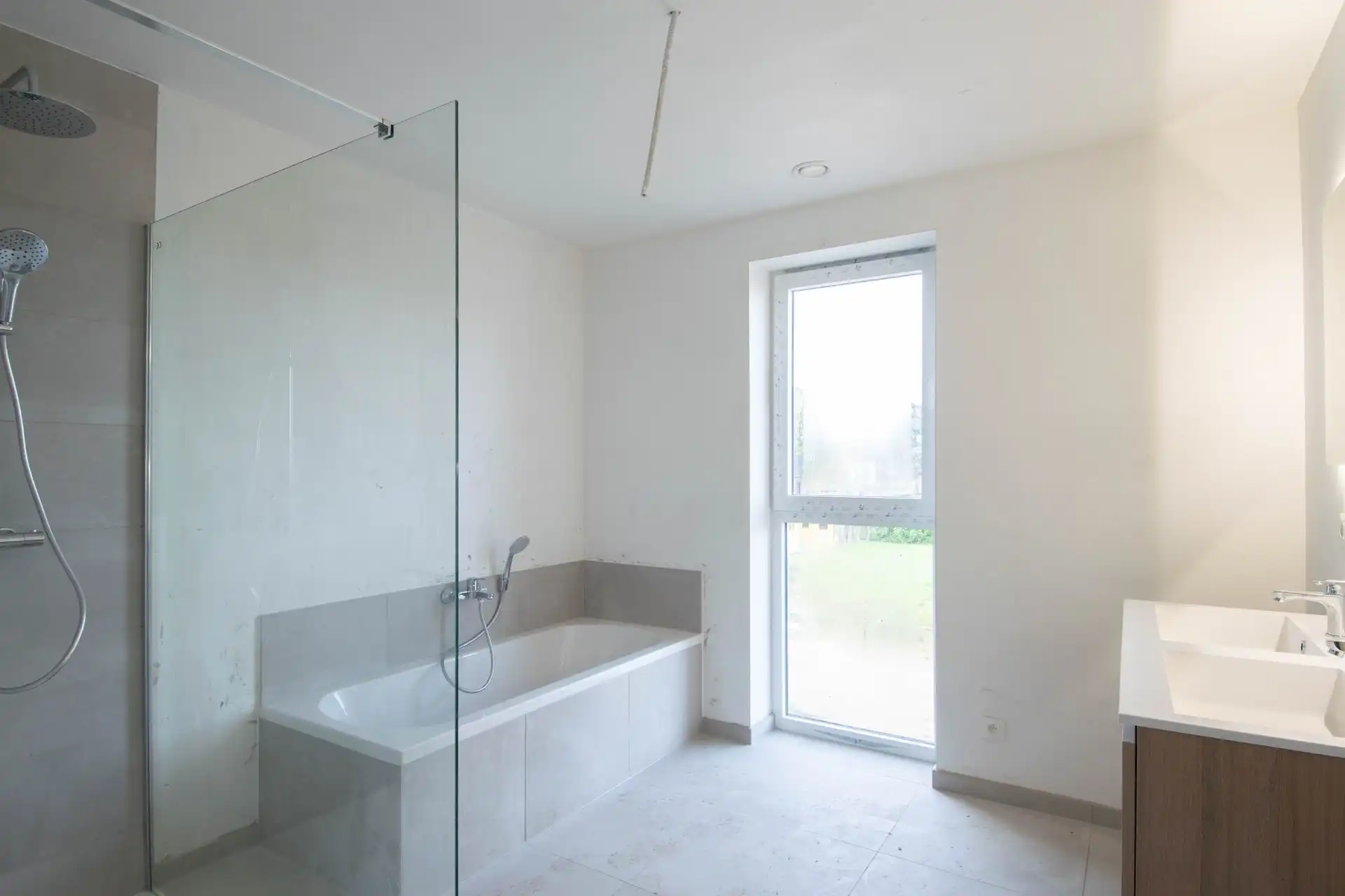 Nieuwbouw gezinswoning op een absolute toplocatie in nieuw woonproject 'De Klingerie'  foto 8