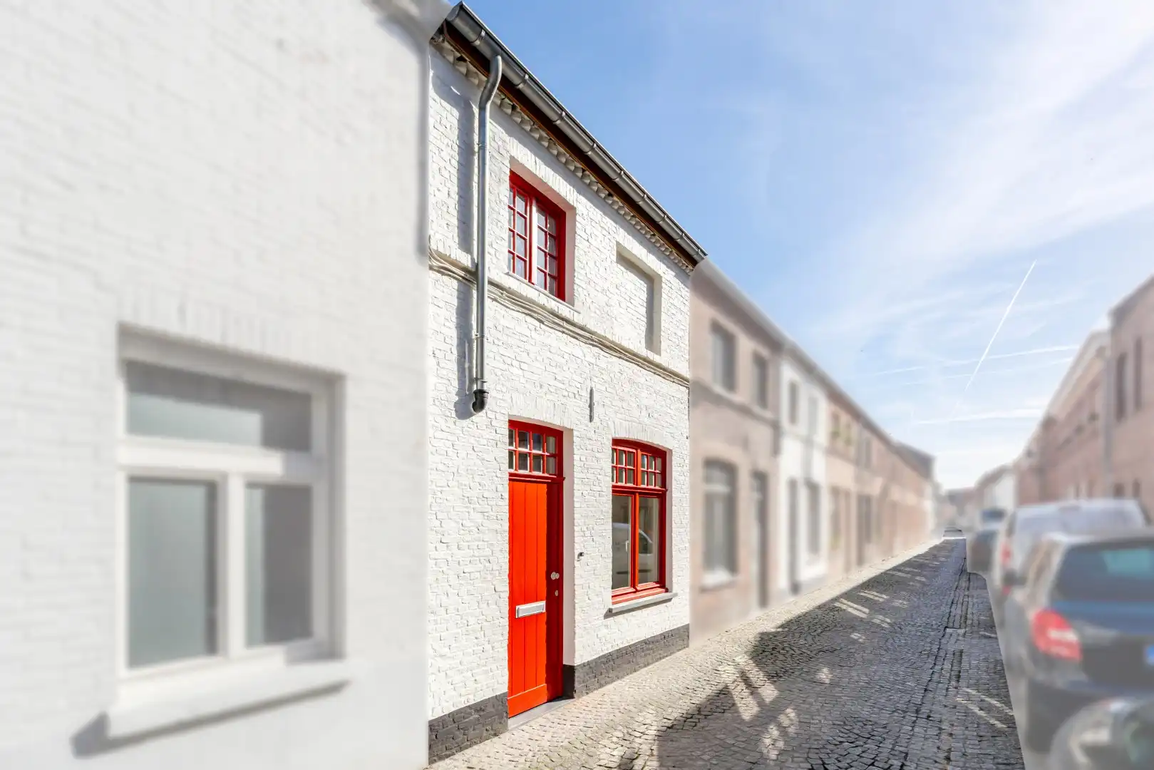 Energiezuinige gerenoveerde rijwoning - centrum Brugge foto {{pictureIndex}}