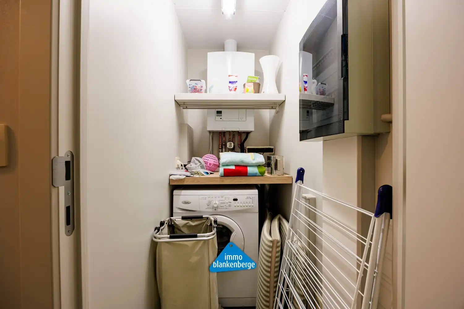 Gelijkvloers 2-slaapkamerappartement met tuin en luxe afwerking in De Haan foto 16