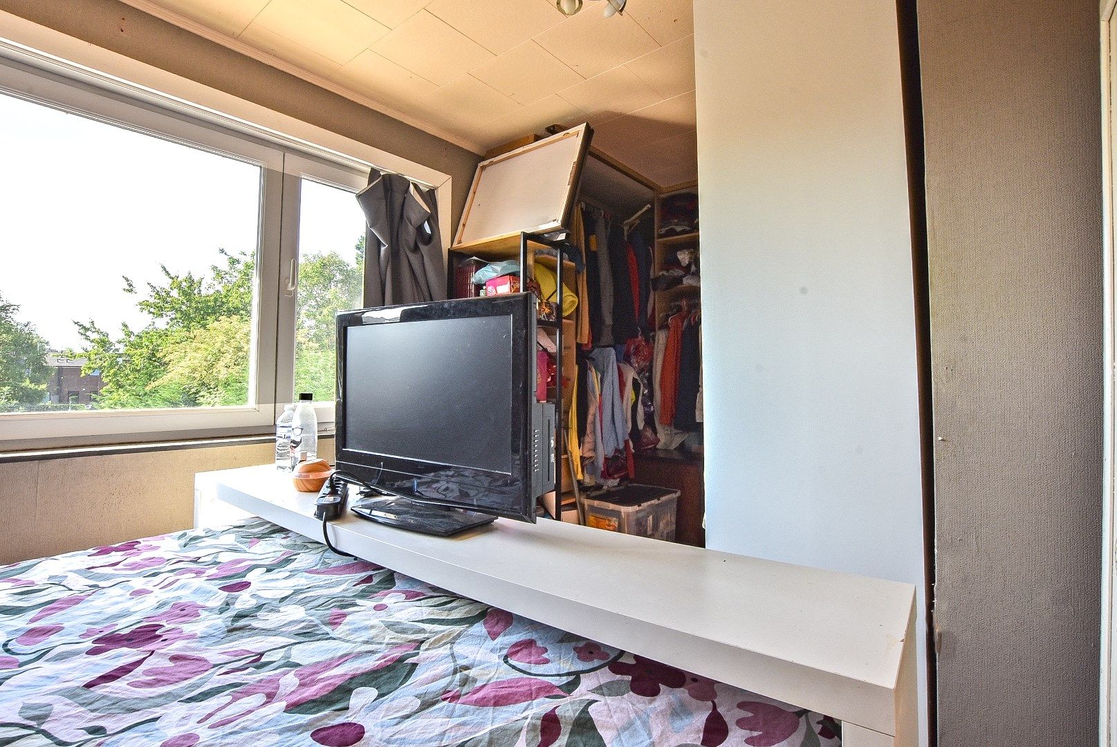 Woning met 4 slaapkamers en garage in centrum Diksmuide! foto 13