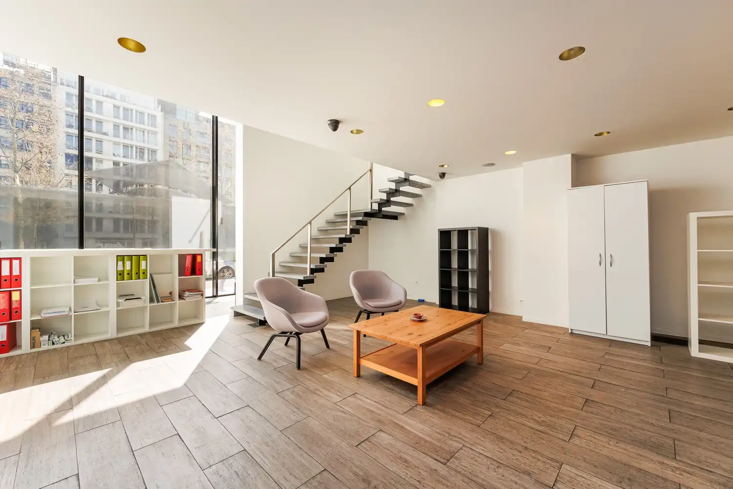 Zeer ruim handelspand van 341 m² in hartje Antwerpen! foto 12