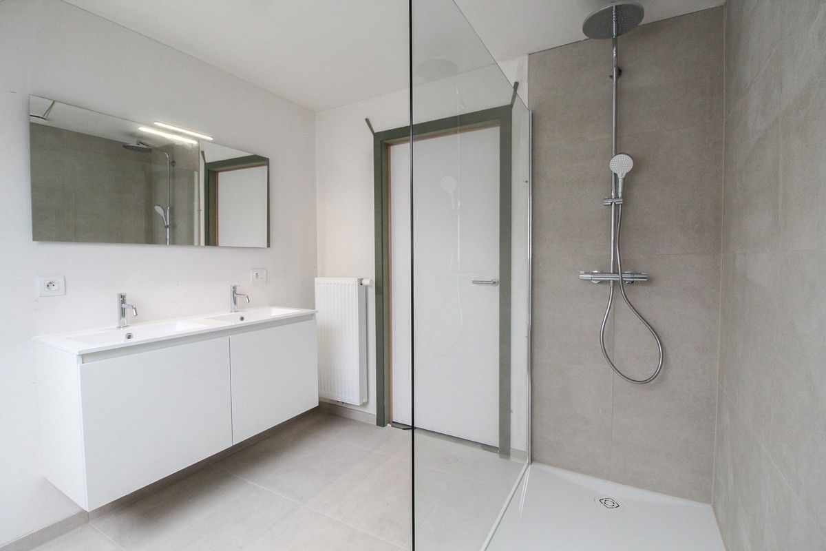 Deux maisons en plein centre de Comines foto 10