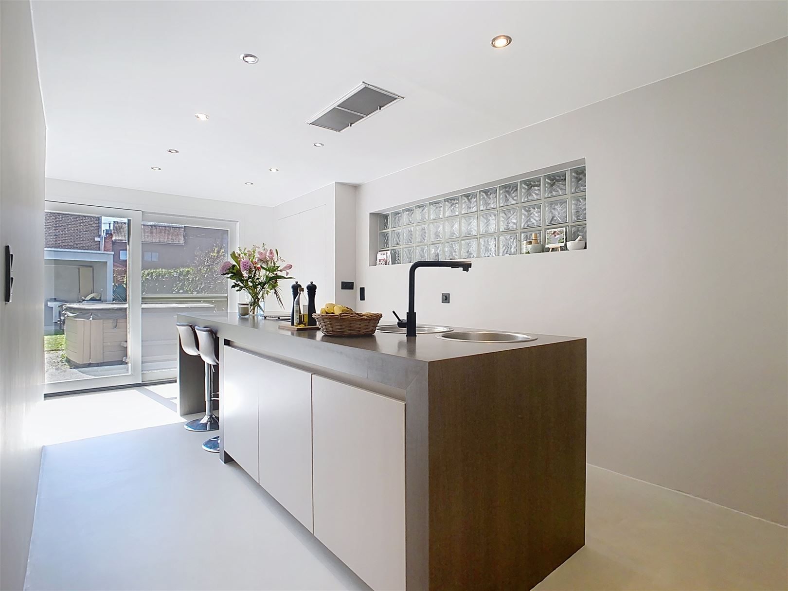 Gerenoveerde woning, 4 slpks, praktijkruimte, tuin, 4a 90ca foto 17