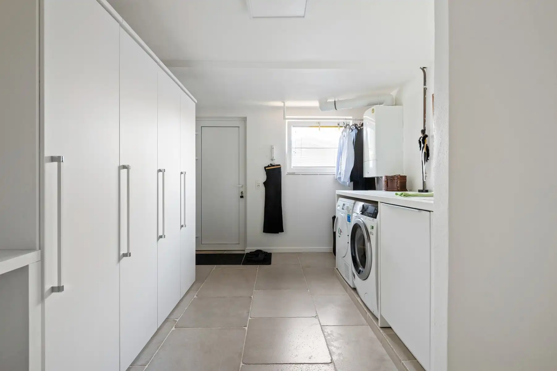 Instapklare gelijkvloerswoning met westtuin op rustige toplocatie foto 16
