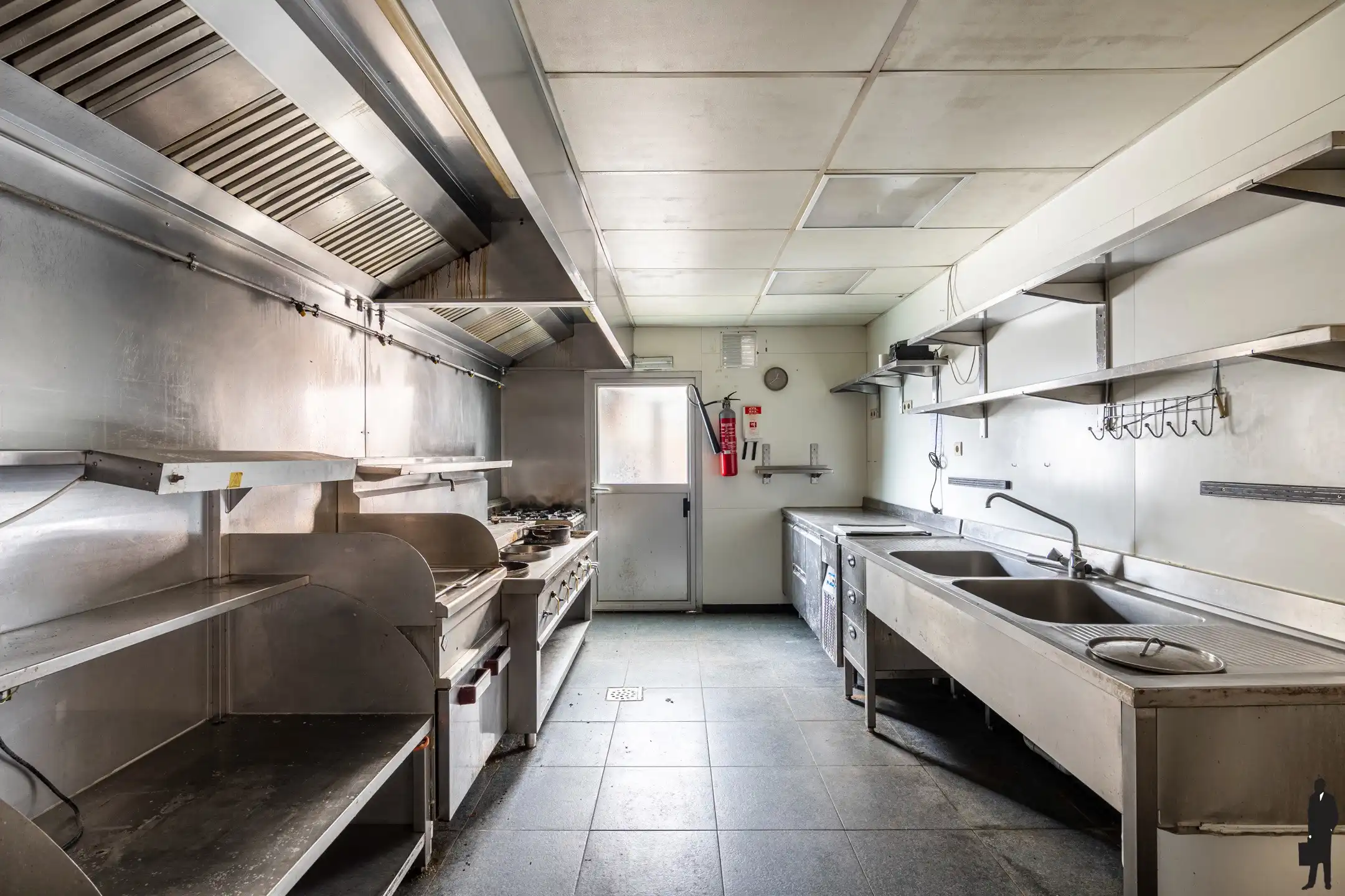 Statig neoclassicistisch herenhuis in hartje Turnhout foto 6