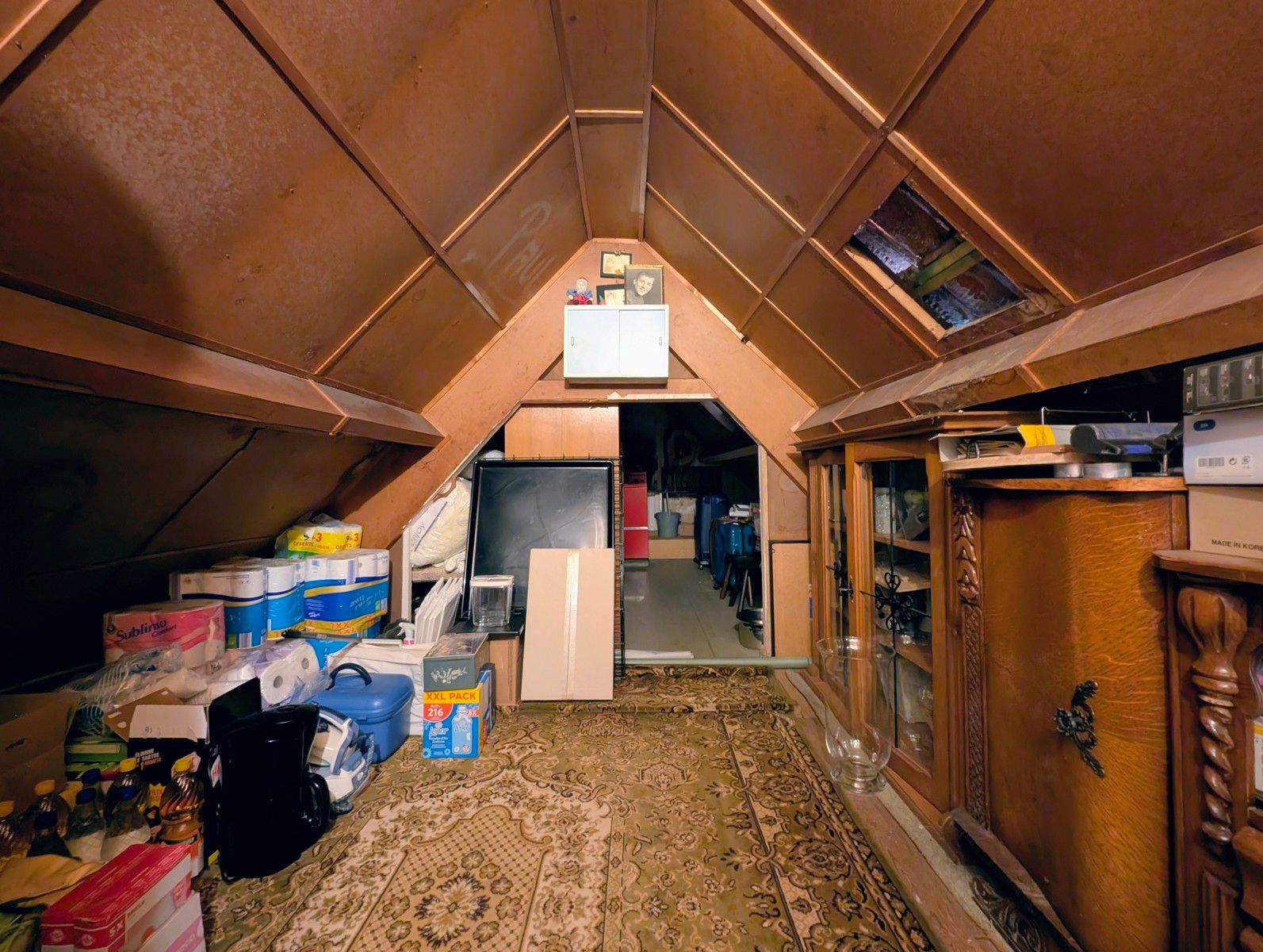 Vrijstaande villaatje met nieuwe keuken & badkamer. (op 519m² grond) foto 14