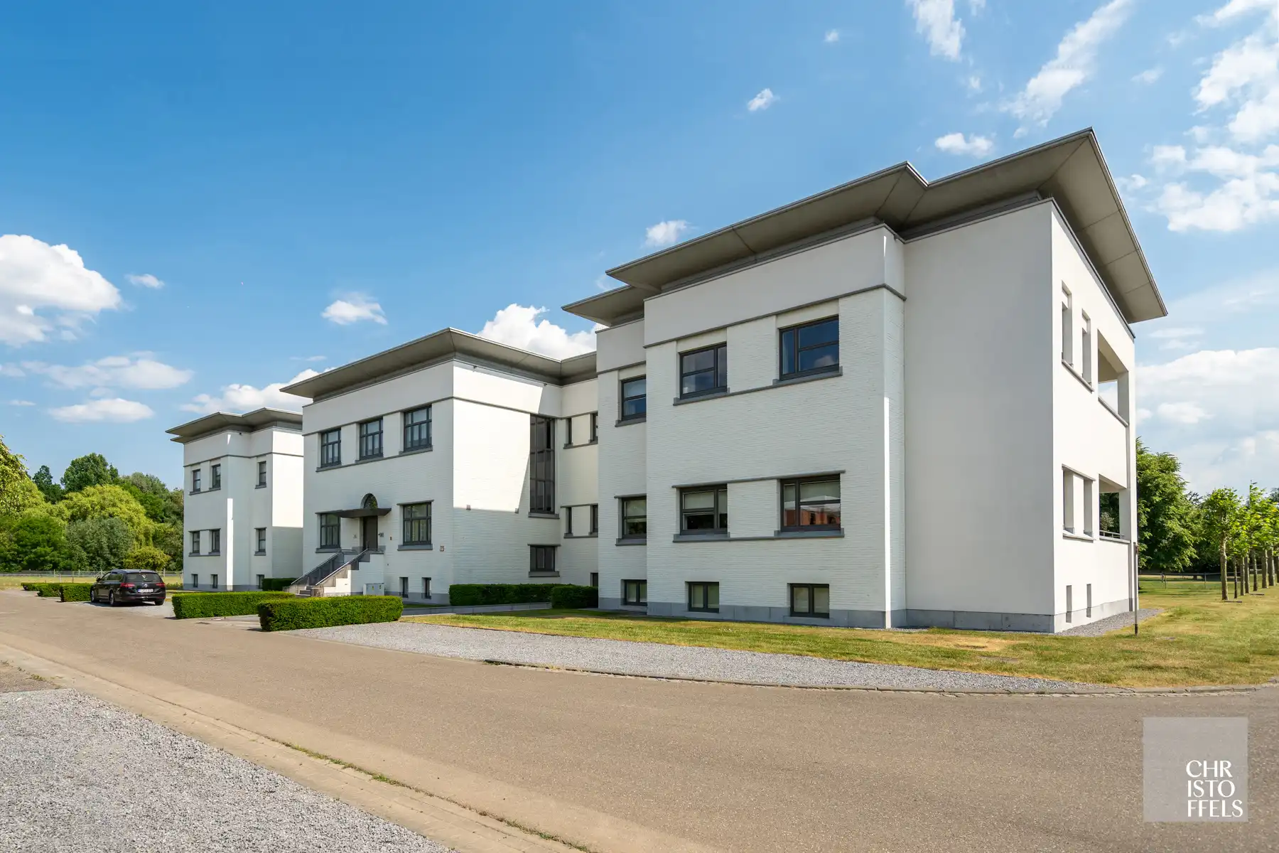 Exclusief Villa-Appartement van 330 m² in Kasteelpark Oud-Rekem - Lanaken foto {{pictureIndex}}