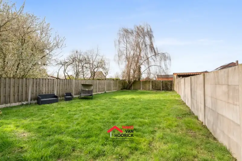 Te renoveren woning op 1369m² grondoppervlak!! foto 4