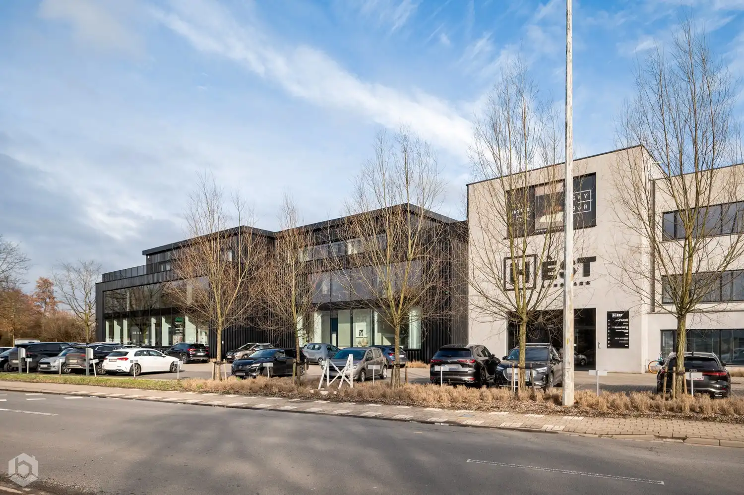 Polyvalente kantoorruimte (475 m²) met terras (216 m²) te Heist-op-den-Berg foto 2