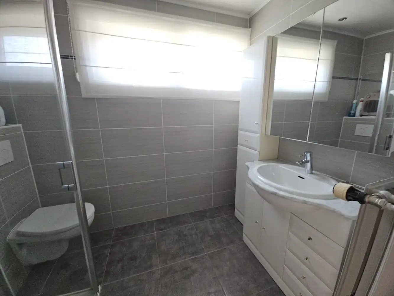 Woning (HOB) met tuin en dubbele garage foto 14