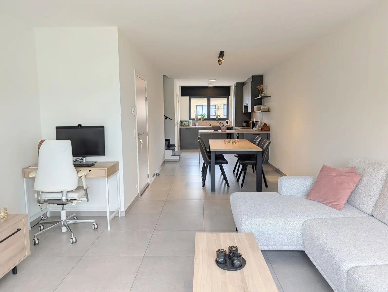 EnergieNEUTRAAL Duplex-app met 2 slpk, 2 garages,tuin+terras foto 5
