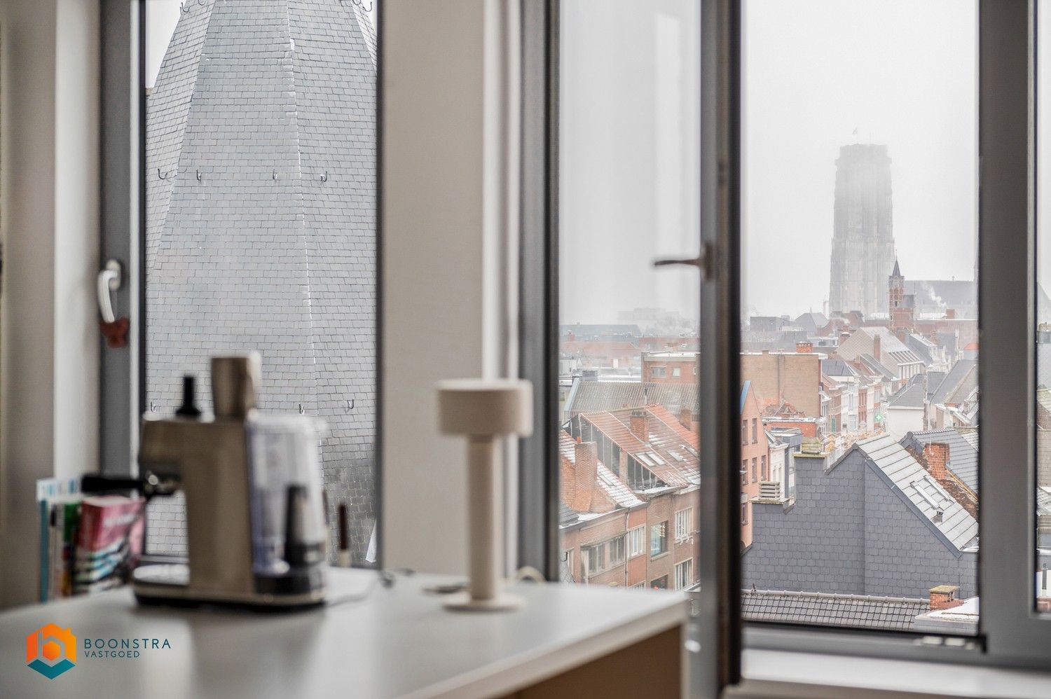 Gerenoveerd 2 slpkr appartement met uniek zicht op Mechelen foto 13