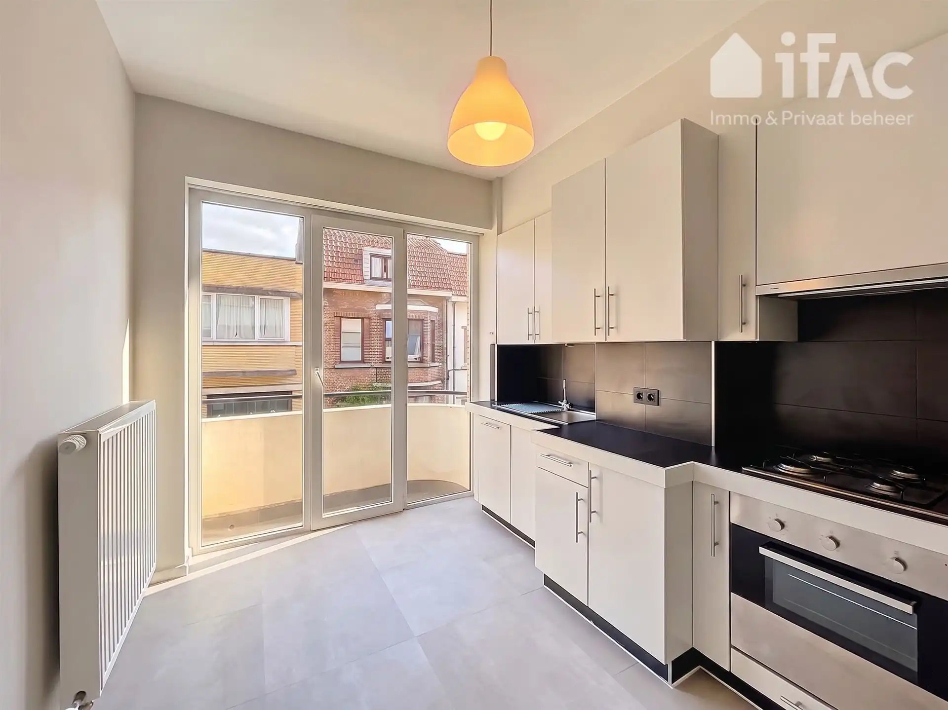 Leuk gelegen 1 slaapkamer appartement foto 5
