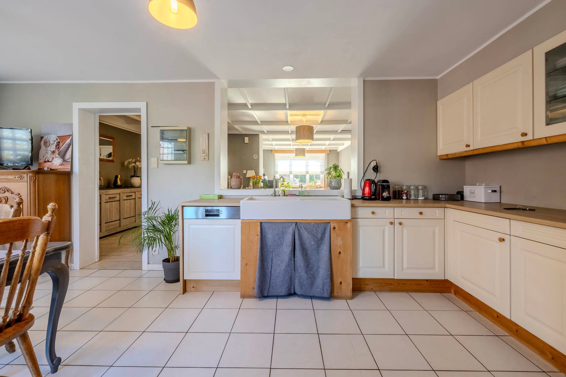 Woning met 2 / 3 slpk, 2 bdk en werkplaats op 580m² foto 10