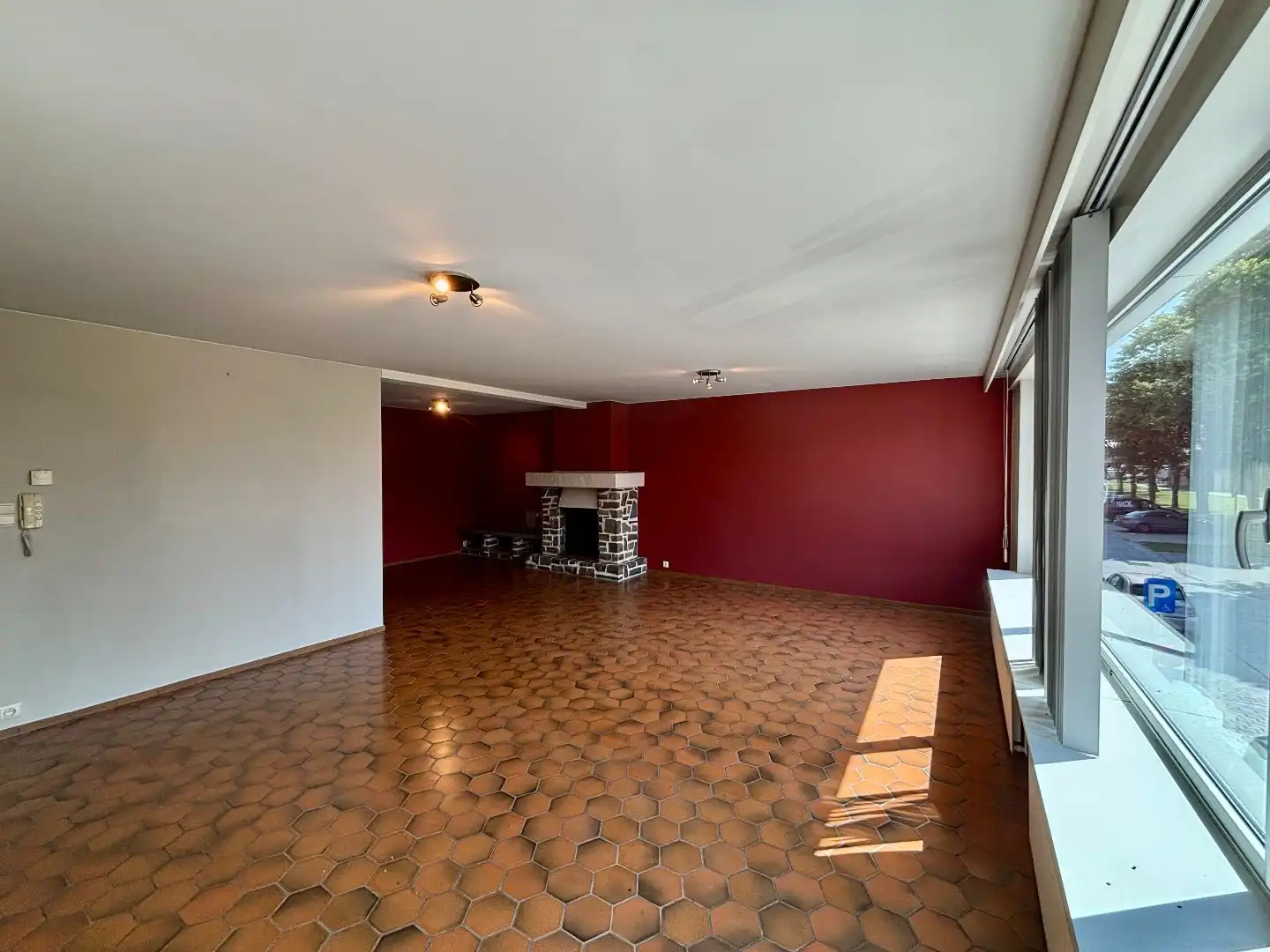 Uniek polyvalent pand in het centrum van Langemark. foto 14