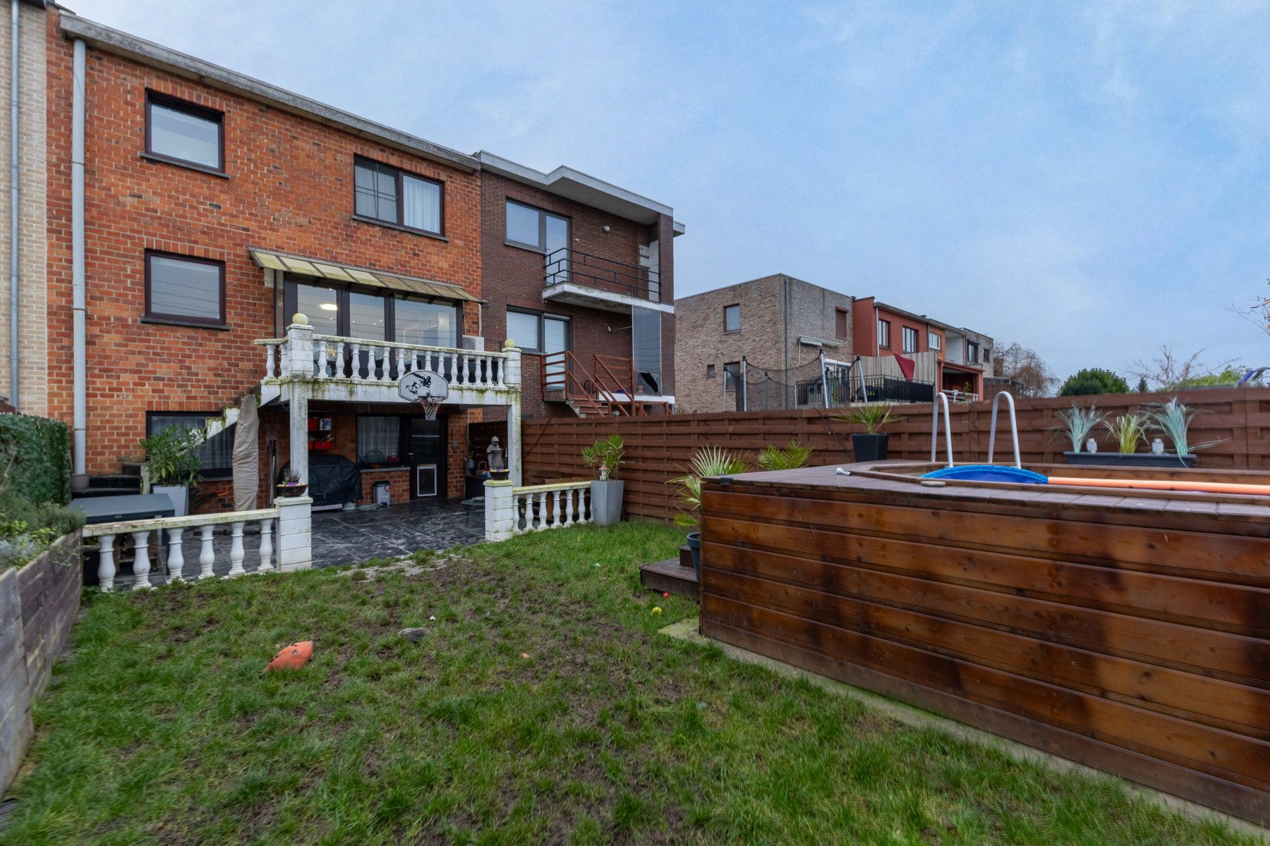 Gunstig gelegen woning met 4 slaapkamers en tuin foto 20