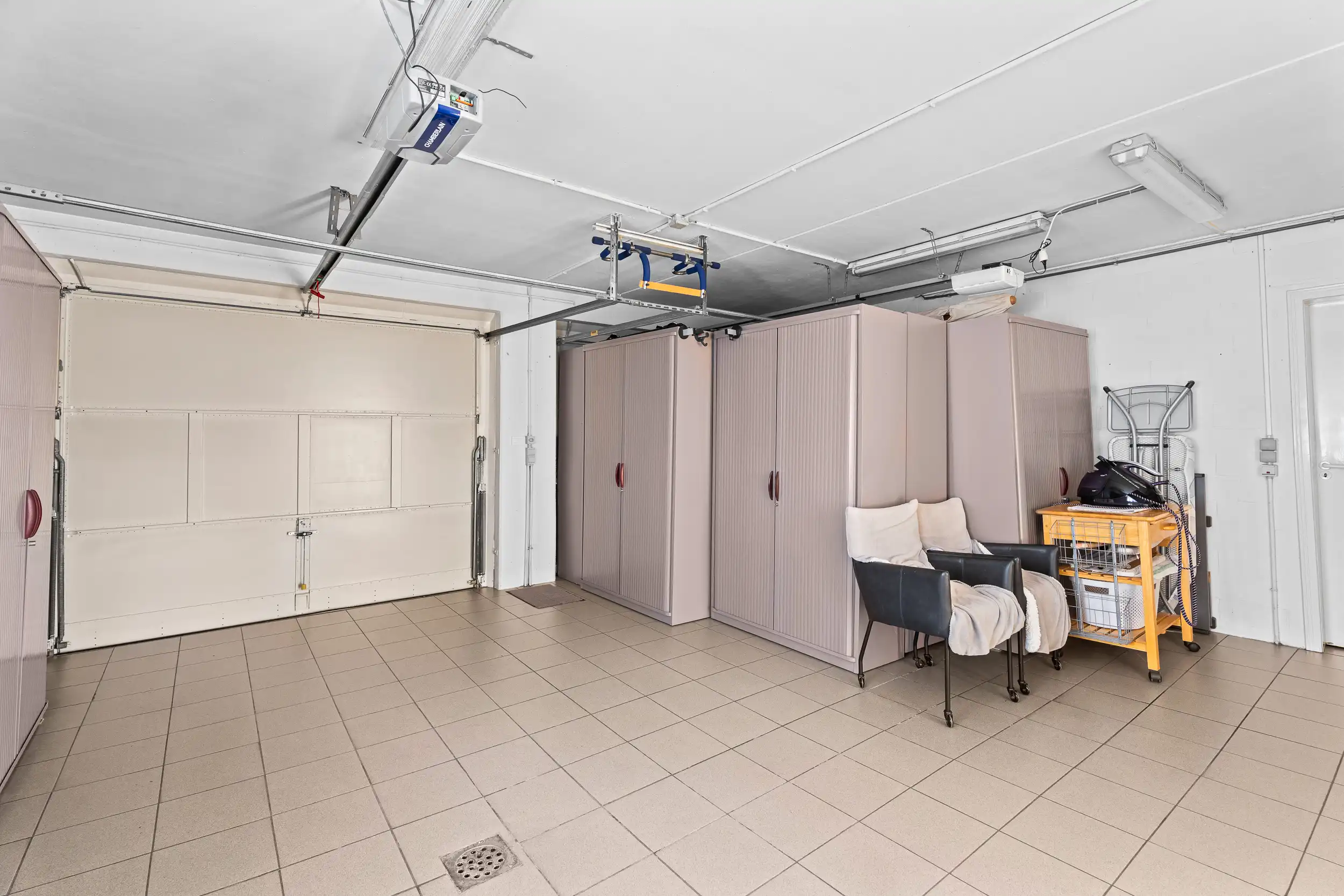 Instapklare gezinswoning in rustige, residentiële, wijk foto 16
