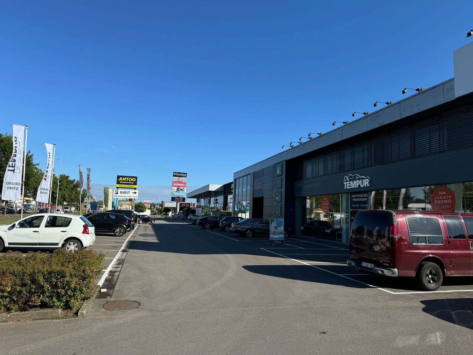 Commerciële ruimte te huur foto 3